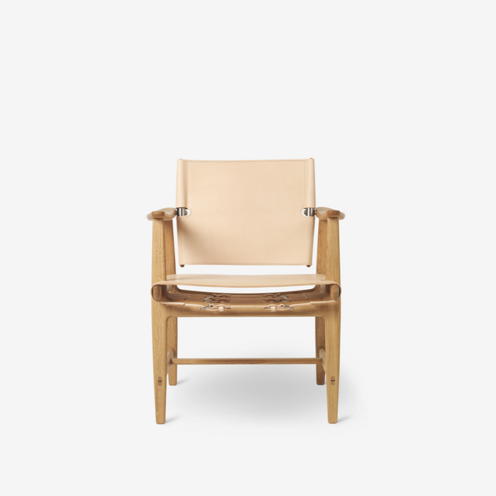 BM1106 Huntsman Chair