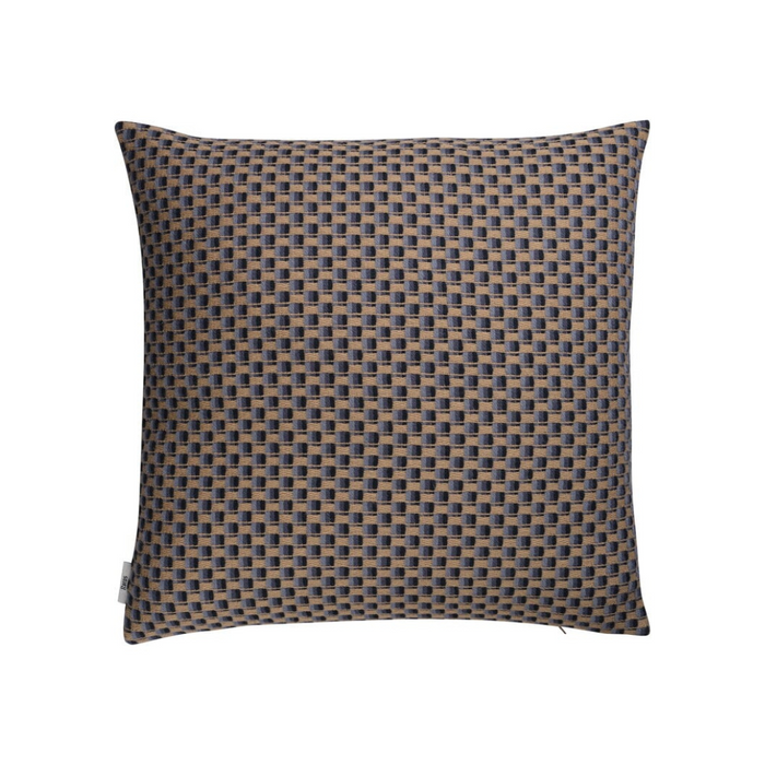 Isak Cushion