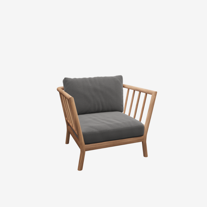 Tradition Lounge Chair