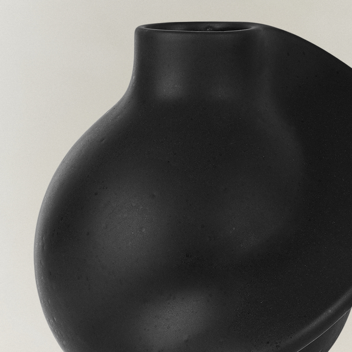 Pirout Vase