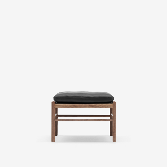 OW149F Colonial Footstool