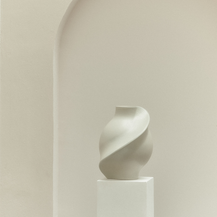 Pirout Vase