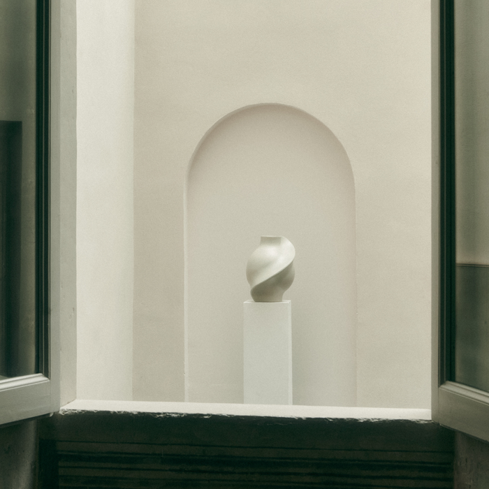 Pirout Vase