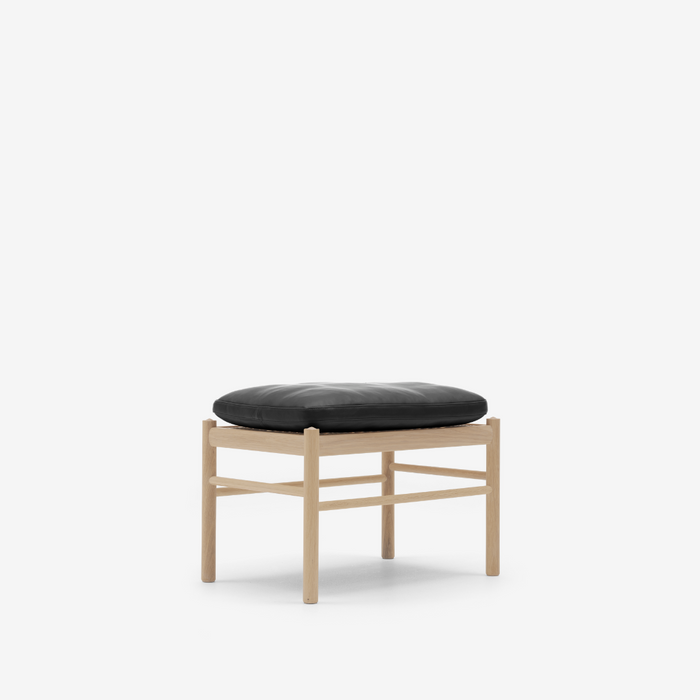 OW149F Colonial Footstool
