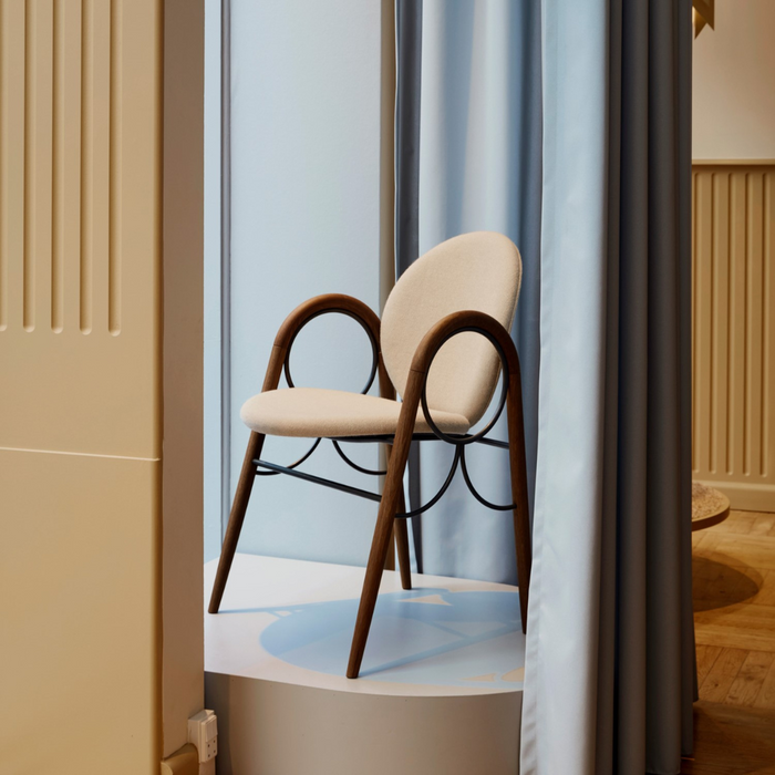 Arkade Chair