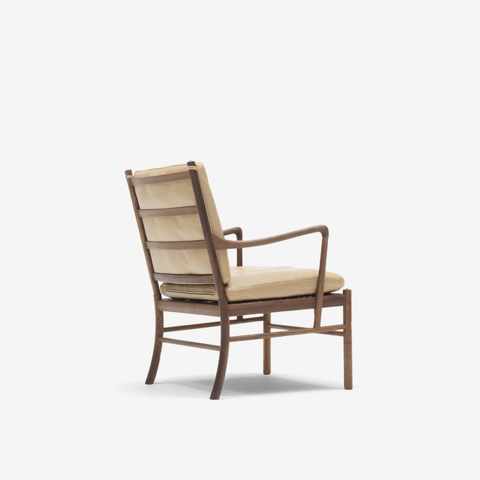 OW149 Colonial Chair