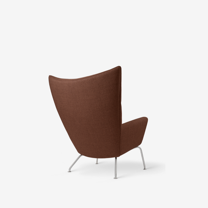 CH445 Wing Chair