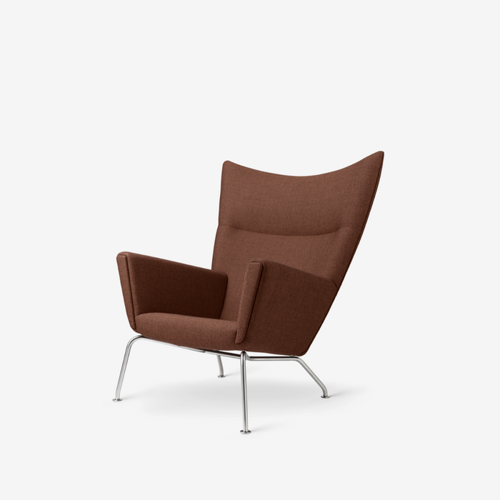 CH445 Wing Chair