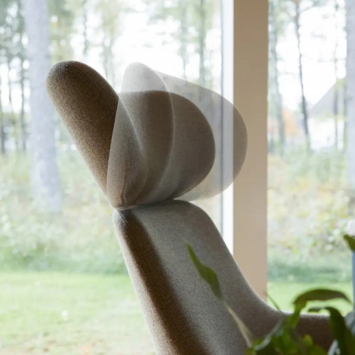 Pillo Easy Chair High Back