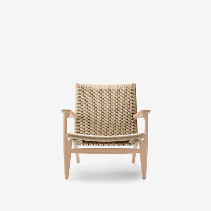 CH25 Lounge Chair