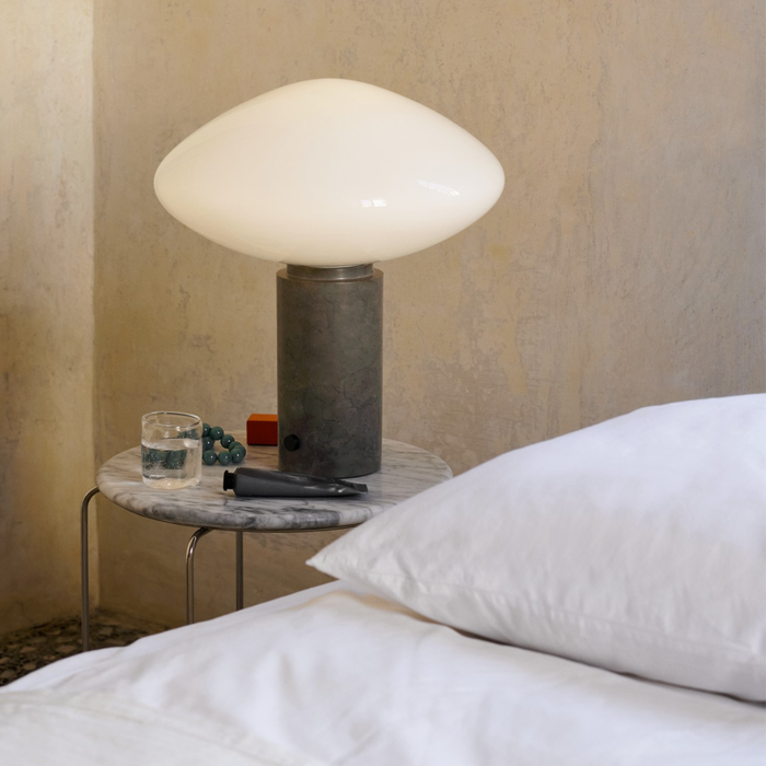 Wire Stool VP11 with Marble Top