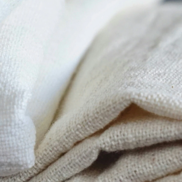 Classic Stoneware Candle — Linen