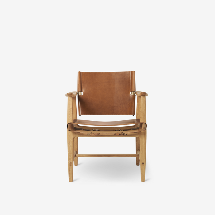 BM1106 Huntsman Chair