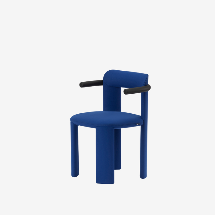 Amia Chair