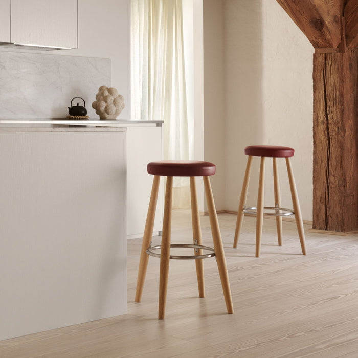 CH56/58 Bar Stool