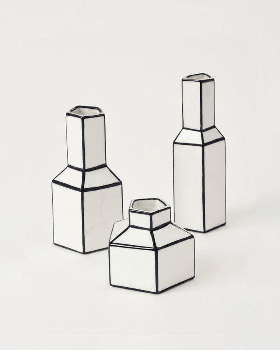 Carte Blanche White/Black Vase