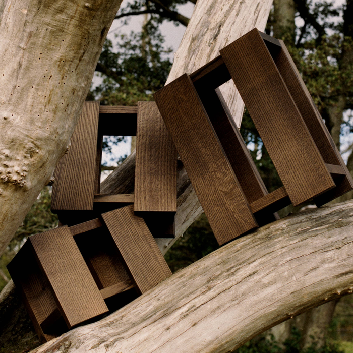 Etagére Side Table