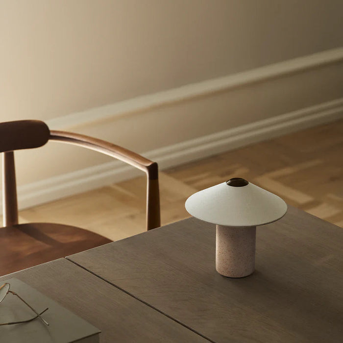 FUTÉ 180 Portable Lamp