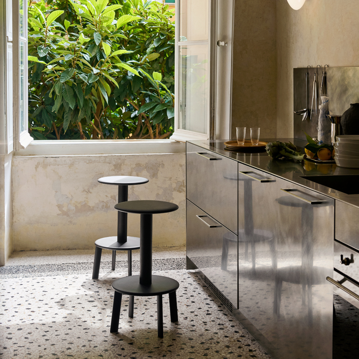 Massif AV39/40 Stool