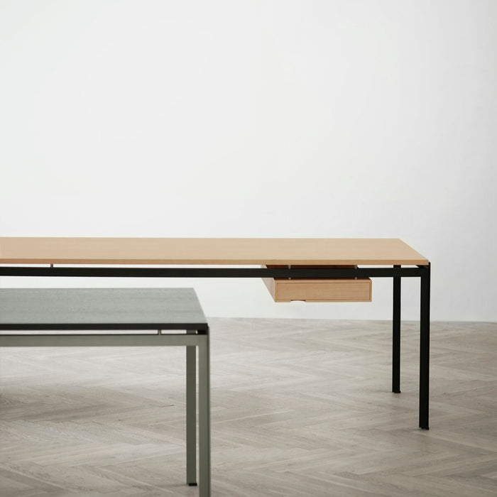 PK52A Student Desk