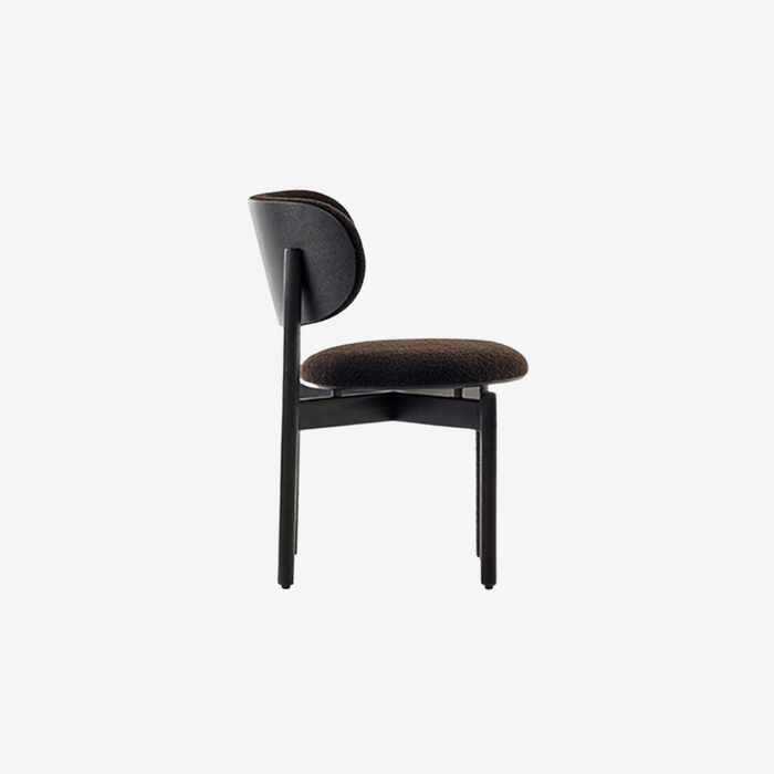 Re-volve Chair