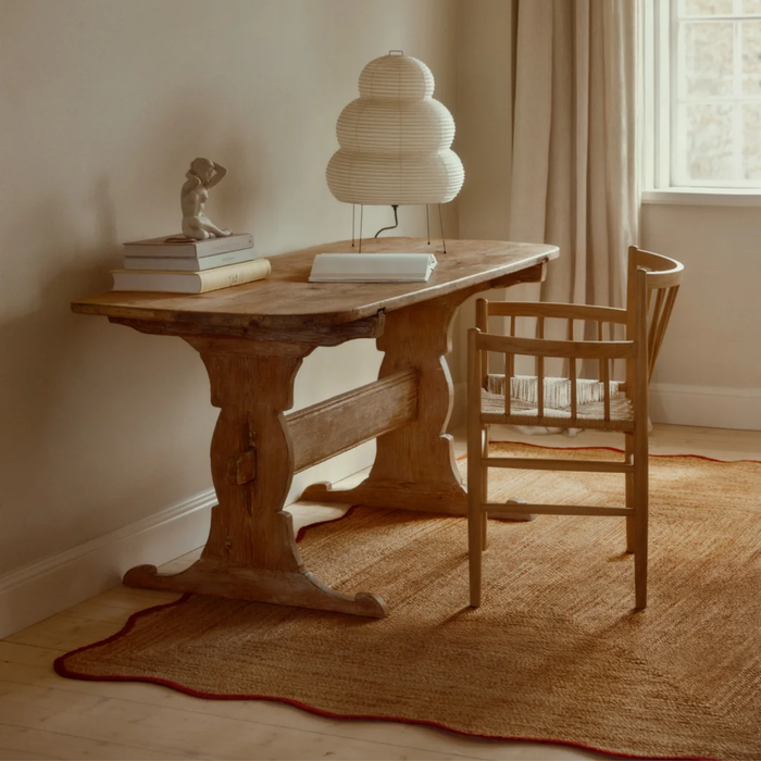 Layered Scallop Jute Burgundy Rug Ex-Display