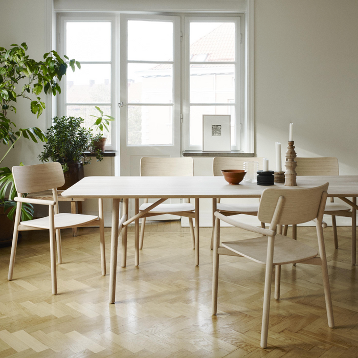 Hven Dining Table