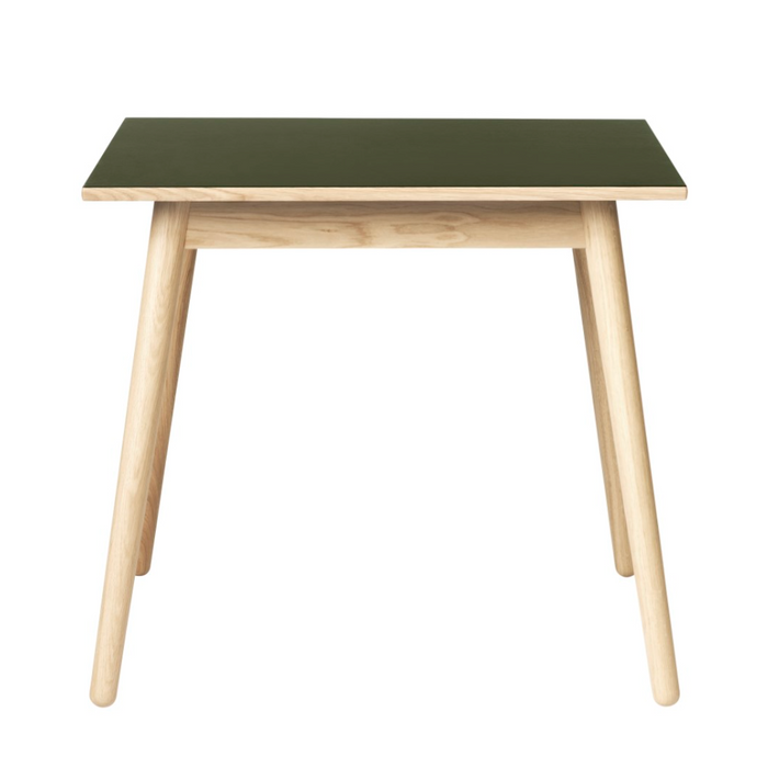 C35 Dining Table