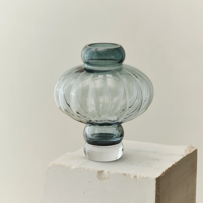 Balloon Vase 08