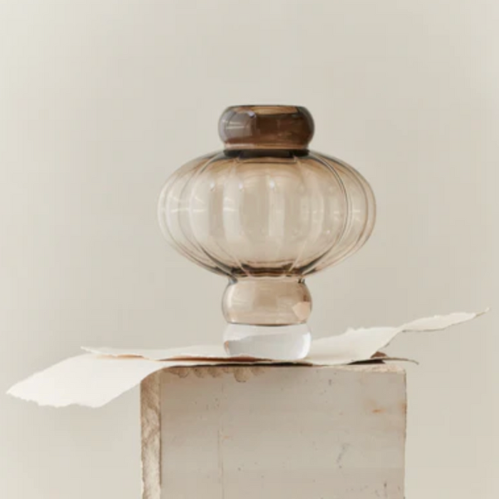 Balloon Vase 08