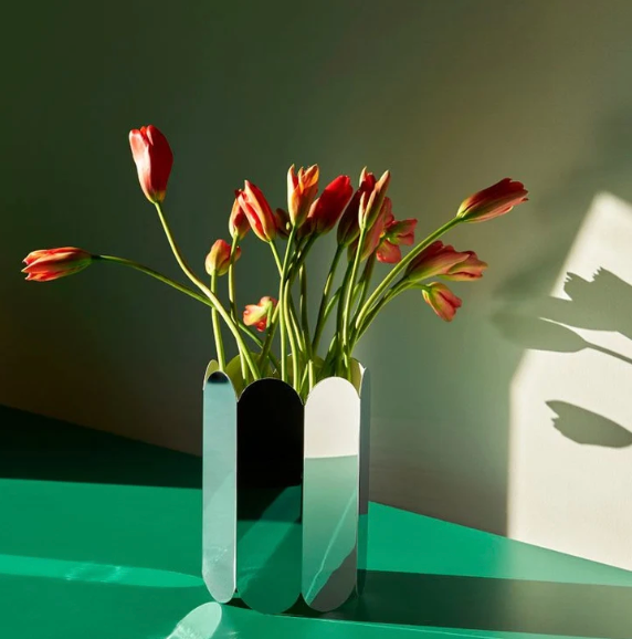 Arcs Vase