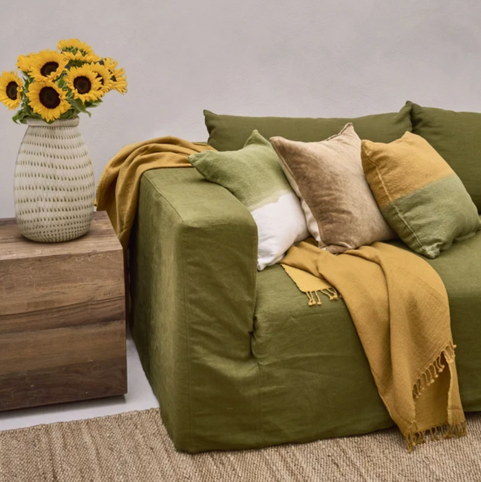 NURU Cushion