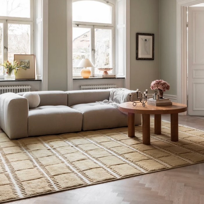 Lilly Rug