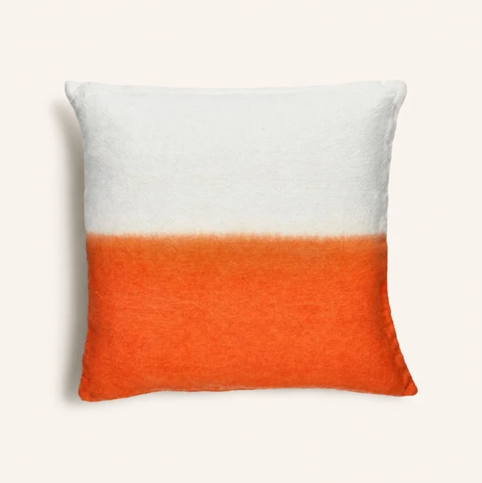 NURU Cushion