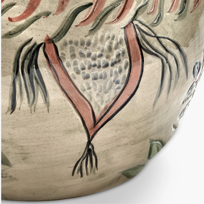 Nadine Dewart Flower Pot