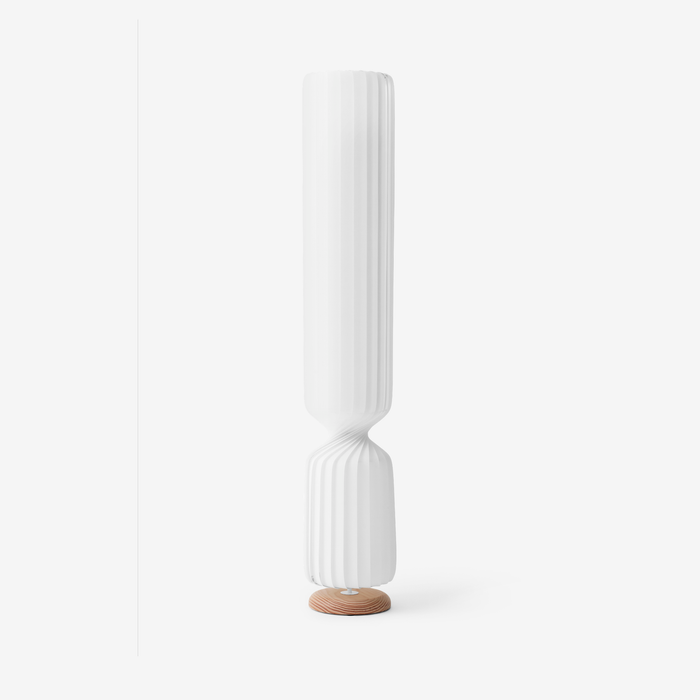 TR41 Floor Lamp