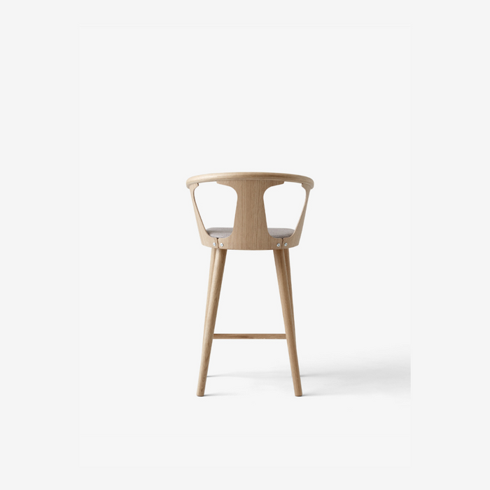 In Between SK8/SK10 Stool
