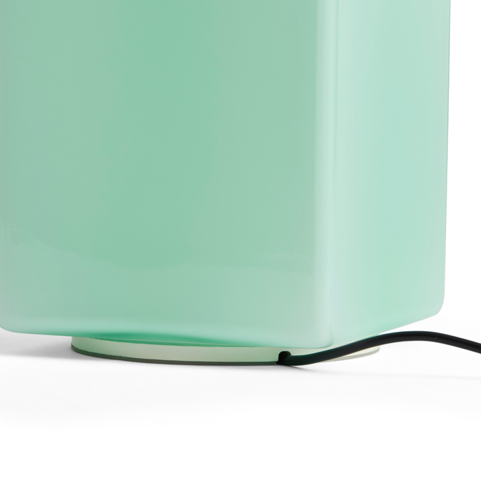 Parade Portable Lamp