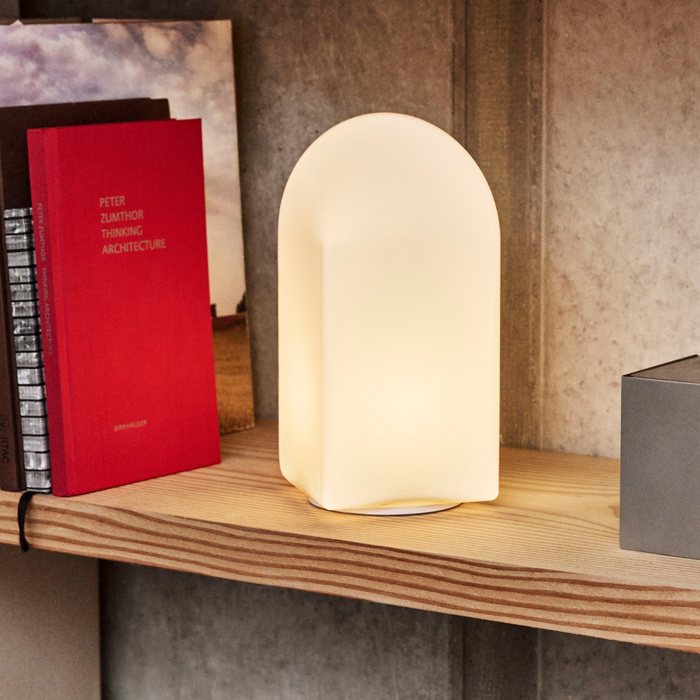 Parade Portable Lamp