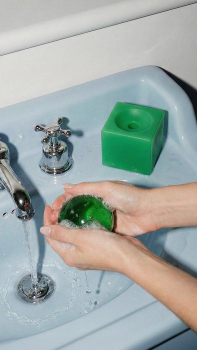 OBA Soap & Holder