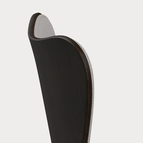 Serie 7™ Chair