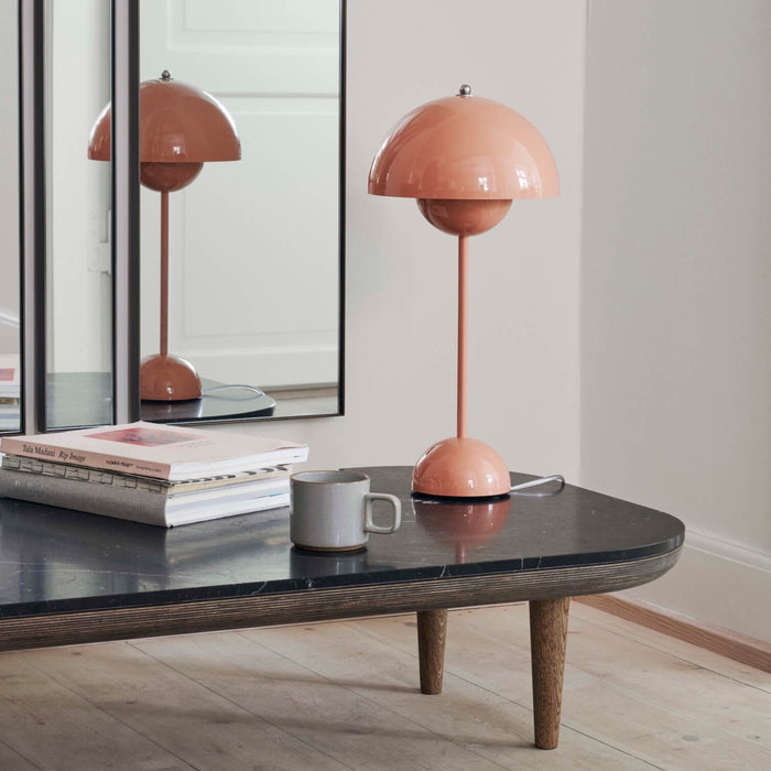 Flowerpot Table Lamp VP3