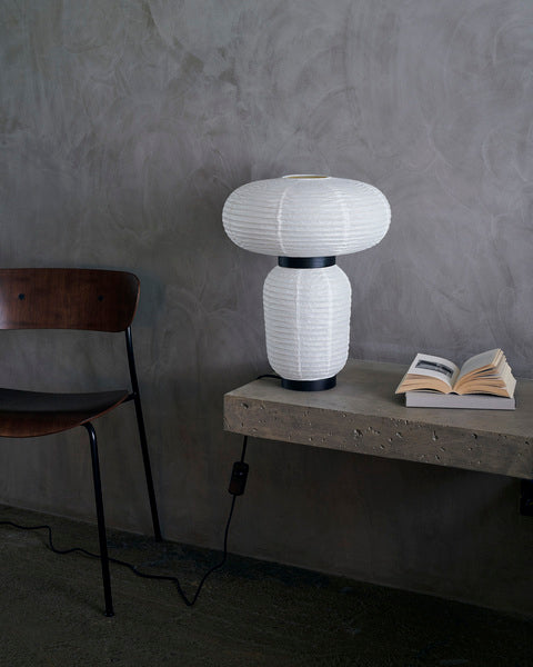 Formakami Table Lamp