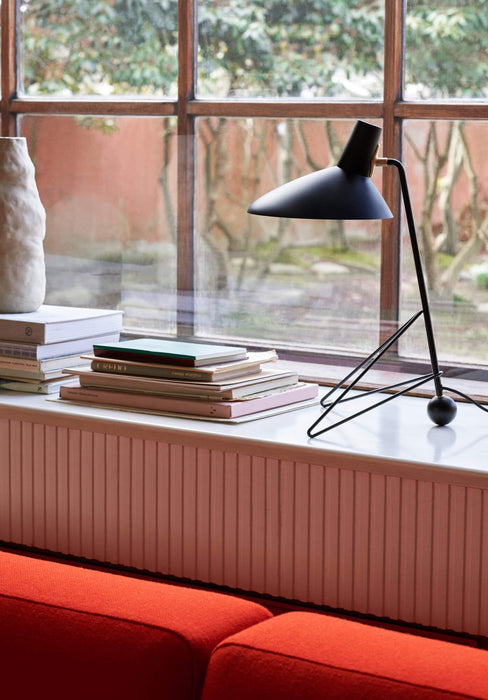 Tripod Table Lamp