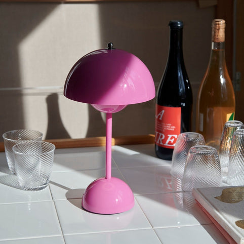 Flowerpot Portable Table Lamp VP9