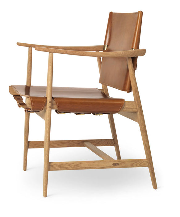 BM1106 Huntsman Chair