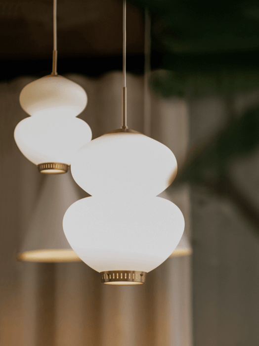 Peanut Pendant Light