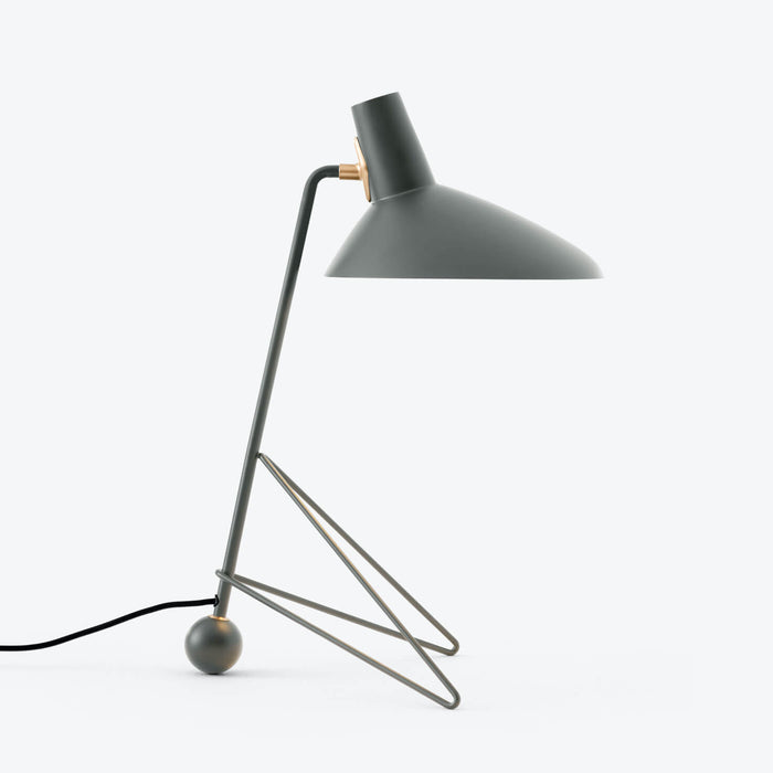 Tripod Table Lamp