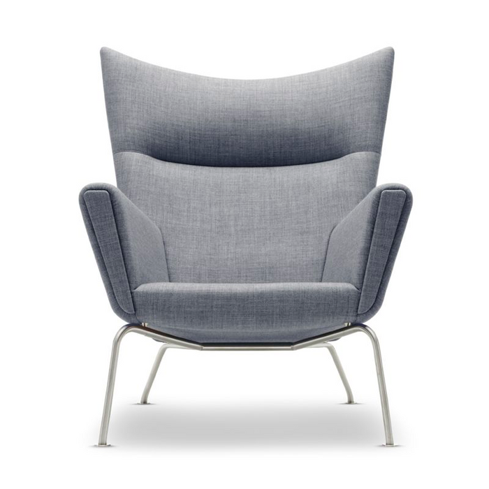 CH445 Wing Chair