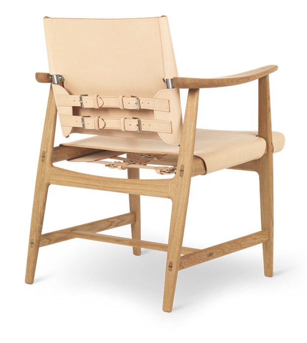 BM1106 Huntsman Chair